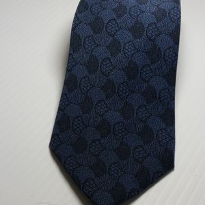 Erreuno Italian Silk Tie